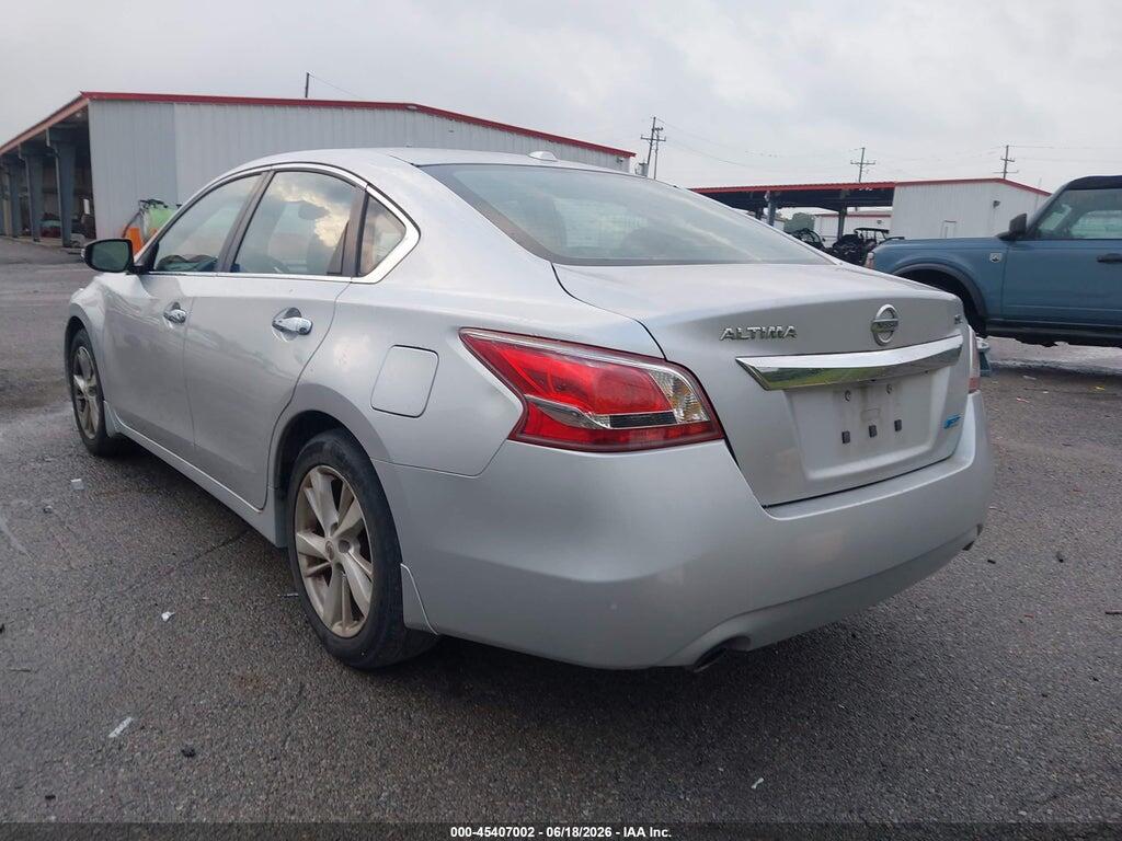 1N4AL3AP0DN585945 2013 NISSAN ALTIMA photo no. 3