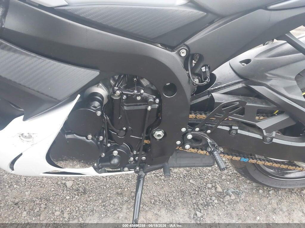 JS1GR7MA4N7101194 2022 SUZUKI GSX-R750 photo no. 9