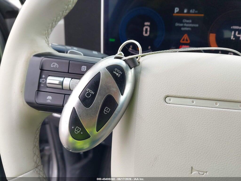 5NMP2DG19SH042636 2025 HYUNDAI SANTA FE HYBRID photo no. 11