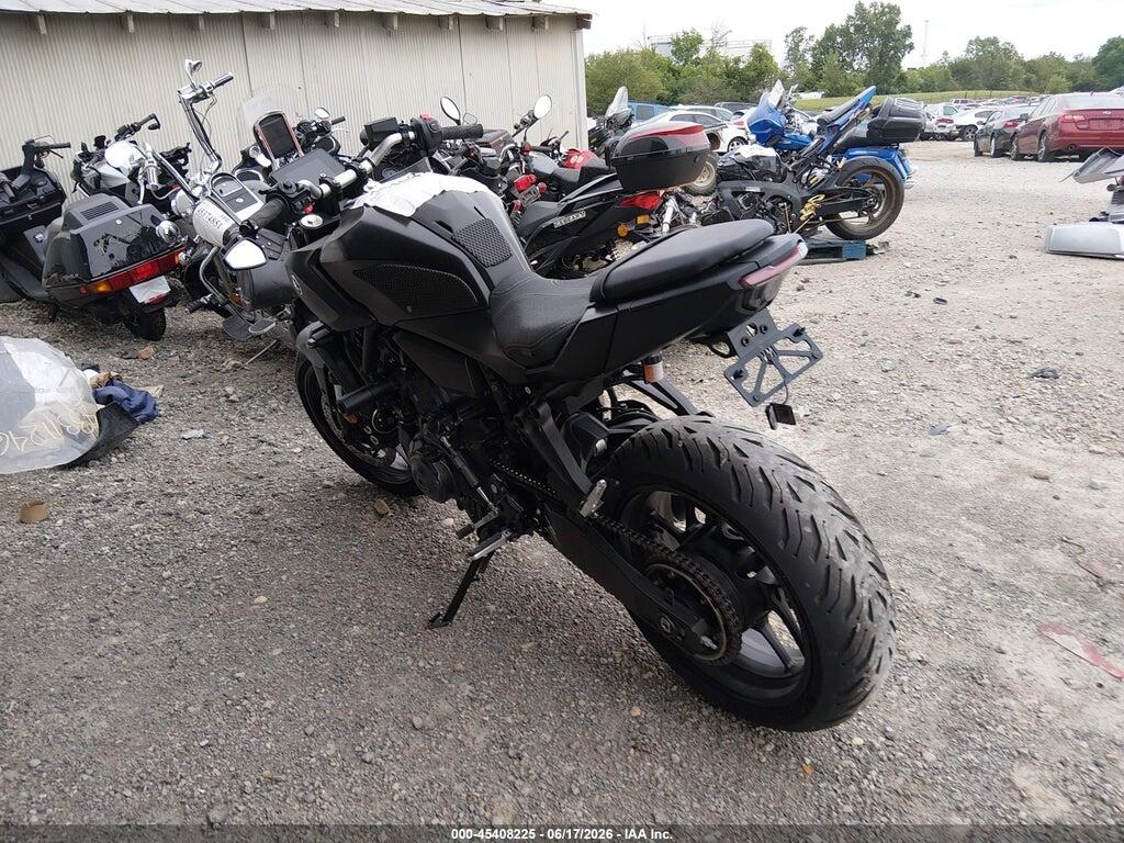 JYARM48EXSA001619 2025 YAMAHA MTN690 photo no. 3