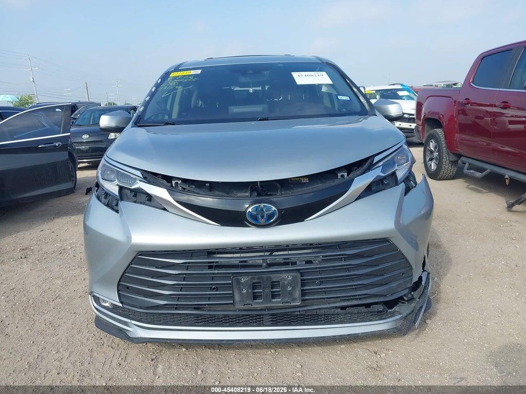 5TDERKEC0NS113154 2022 TOYOTA SIENNA photo no. 11