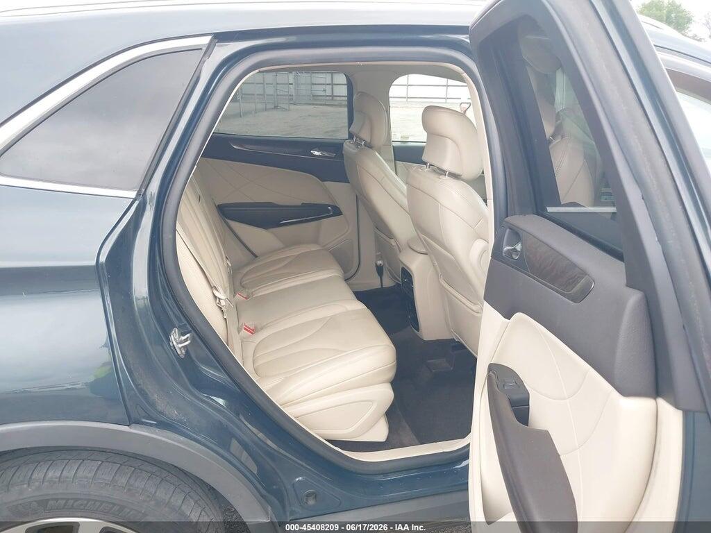 5LMCJ3C94KUL04135 2019 LINCOLN MKC photo no. 8