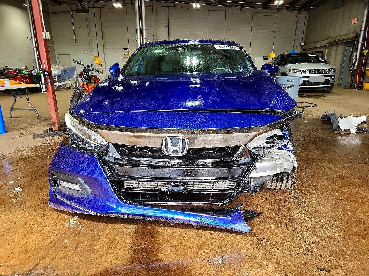 2020 HONDA ACCORD SPORT — Фото 5 из 13