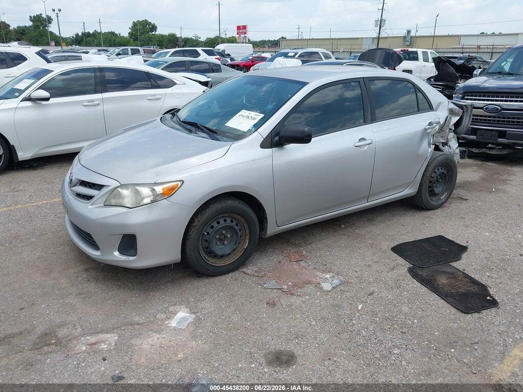 2T1BU4EE1BC747320 2011 TOYOTA COROLLA photo no. 2