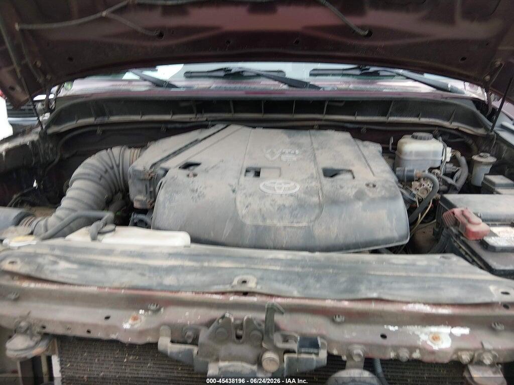 JTEBU11F070008885 2007 TOYOTA FJ CRUISER photo no. 10