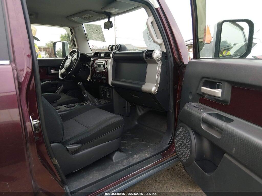 JTEBU11F070008885 2007 TOYOTA FJ CRUISER photo no. 5