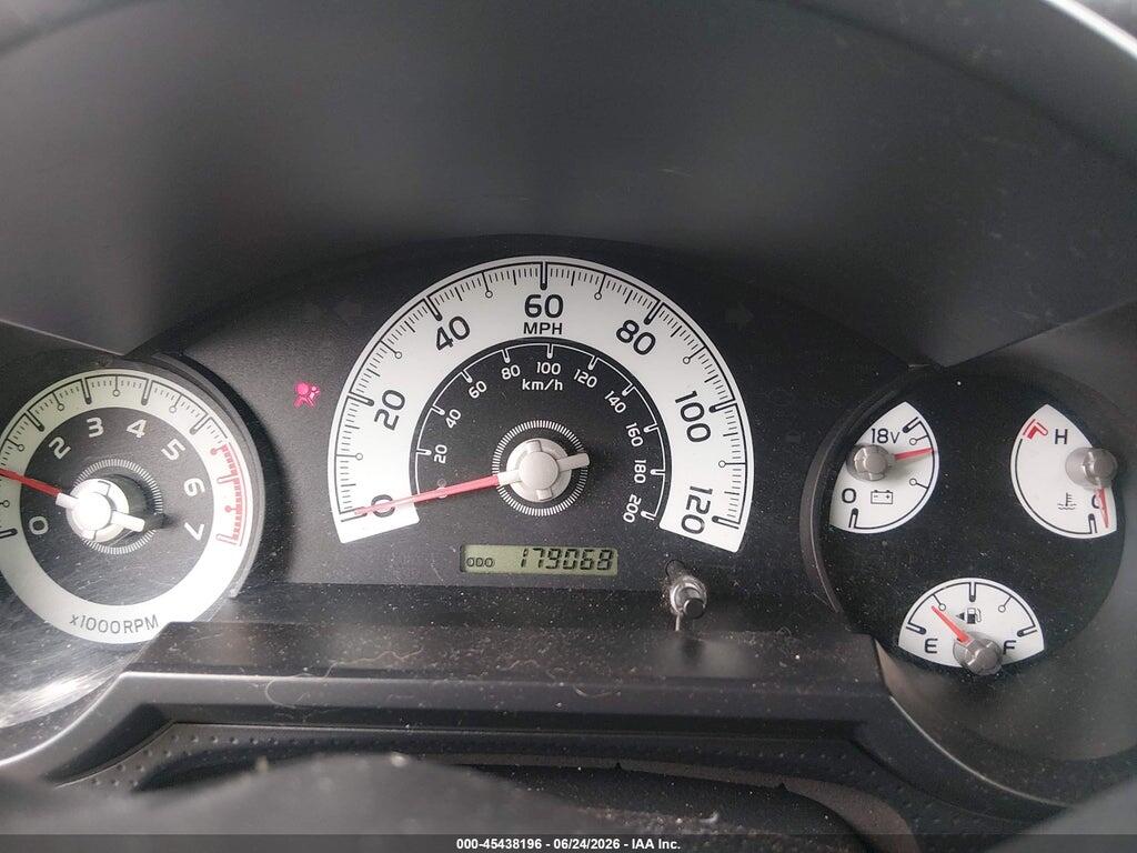 JTEBU11F070008885 2007 TOYOTA FJ CRUISER photo no. 7
