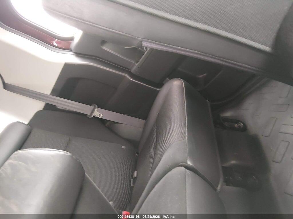 JTEBU11F070008885 2007 TOYOTA FJ CRUISER photo no. 8