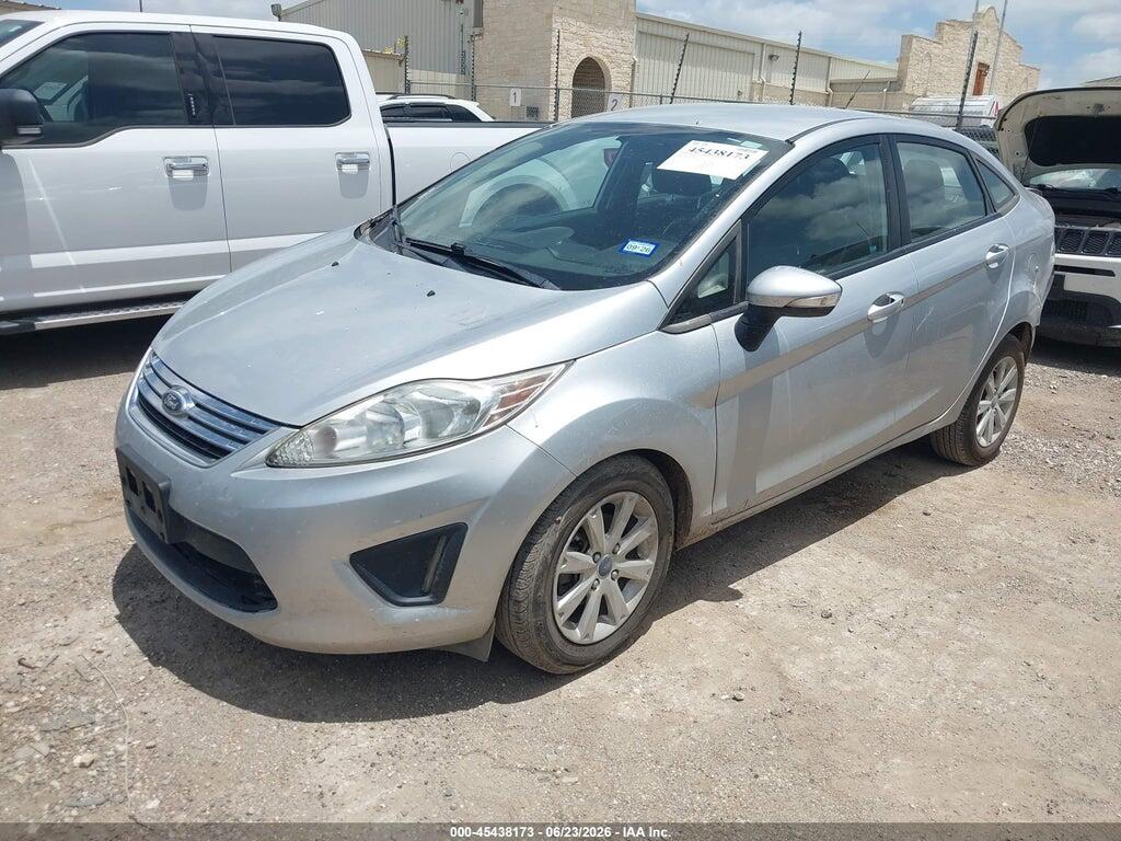 3FADP4BJ7DM220156 2013 FORD FIESTA photo no. 2