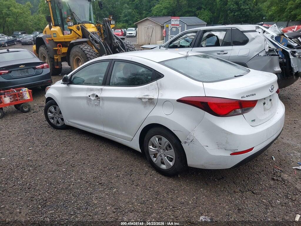 5NPDH4AE7GH756482 2016 HYUNDAI ELANTRA photo no. 3