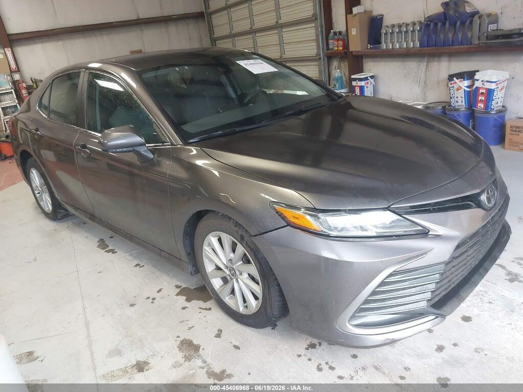 4T1C11BK7NU058956 2022 TOYOTA CAMRY photo no. 1
