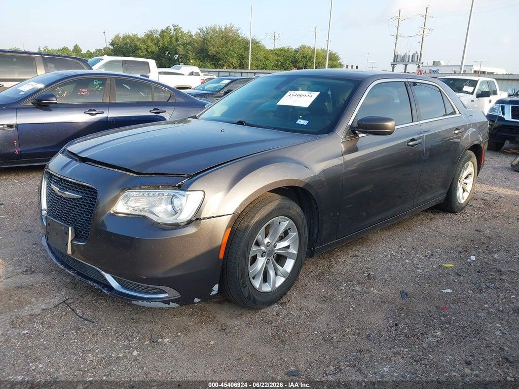 2C3CCAAG6GH211929 2016 CHRYSLER 300 photo no. 2