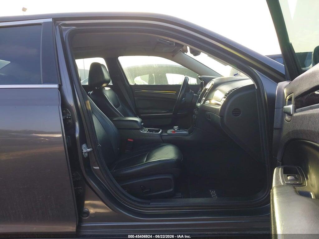 2C3CCAAG6GH211929 2016 CHRYSLER 300 photo no. 5