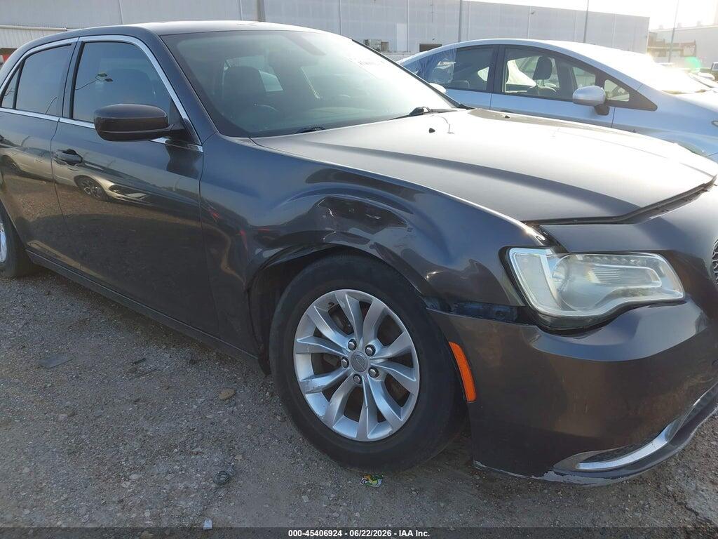 2C3CCAAG6GH211929 2016 CHRYSLER 300 photo no. 6