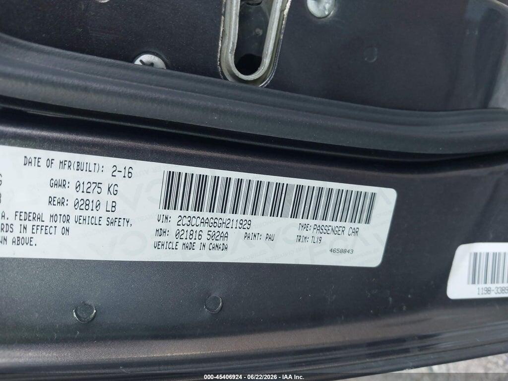 2C3CCAAG6GH211929 2016 CHRYSLER 300 photo no. 9