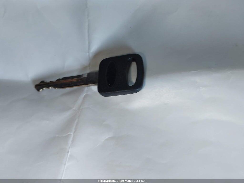 1FTNE2EW5CDB05534 2012 FORD E-250 photo no. 11