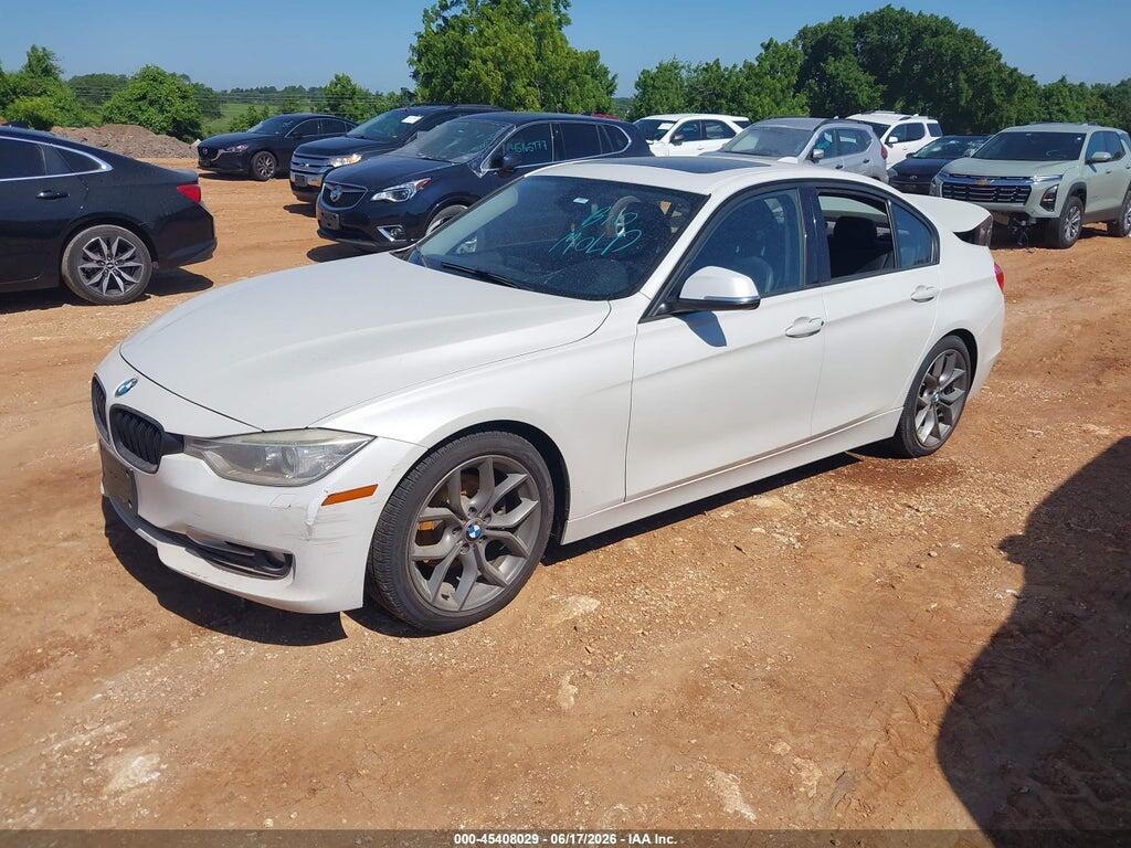 WBA3B3C54DF532772 2013 BMW 328I photo no. 2