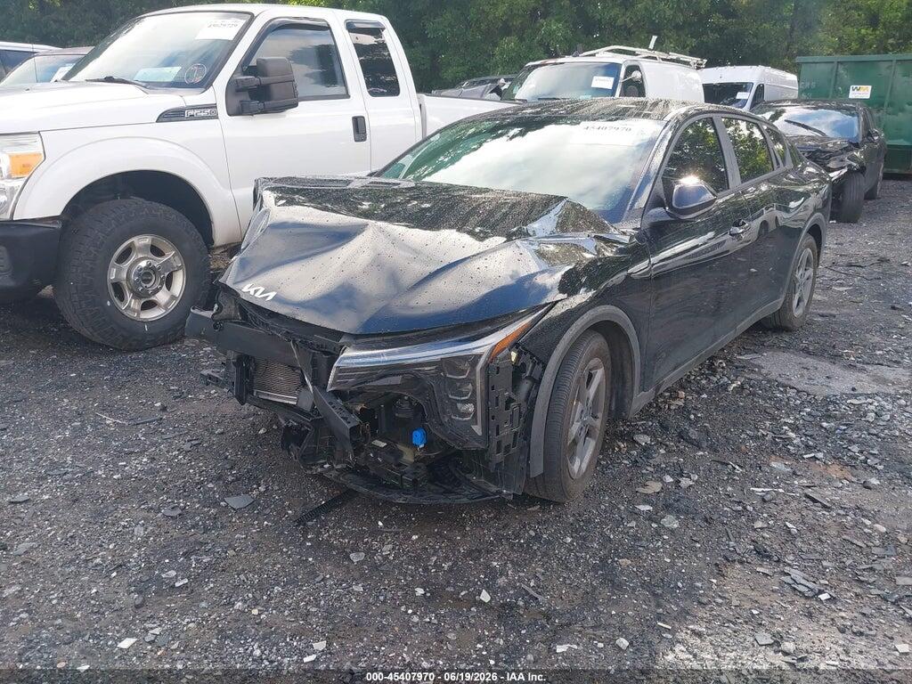 3KPFT4DE9SE185769 2025 KIA K4 photo no. 2