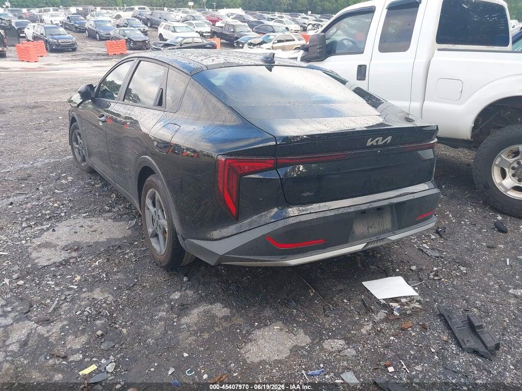 3KPFT4DE9SE185769 2025 KIA K4 photo no. 3