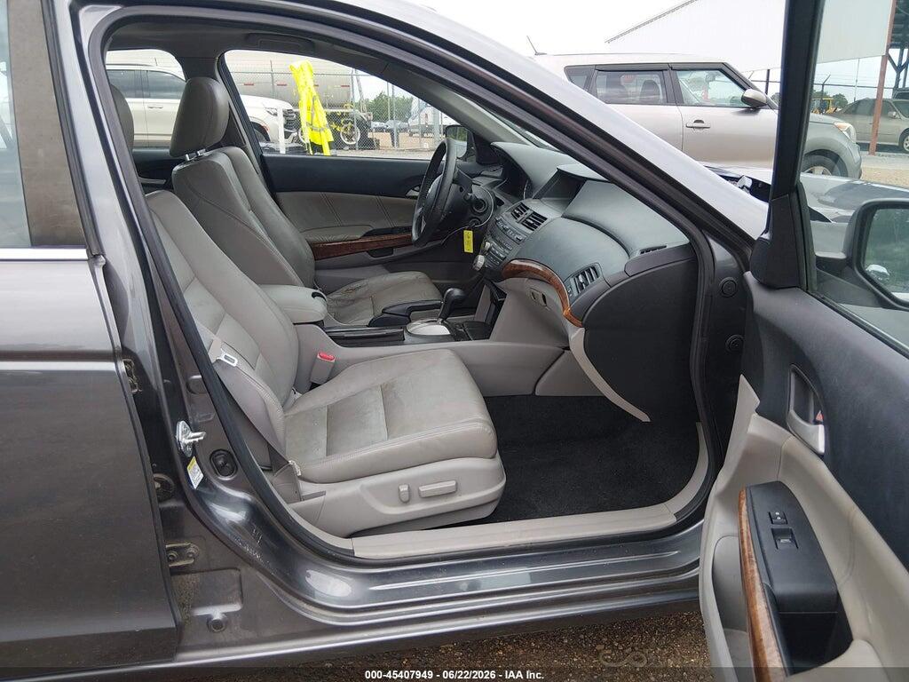 1HGCP2F83BA098781 2011 HONDA ACCORD photo no. 5
