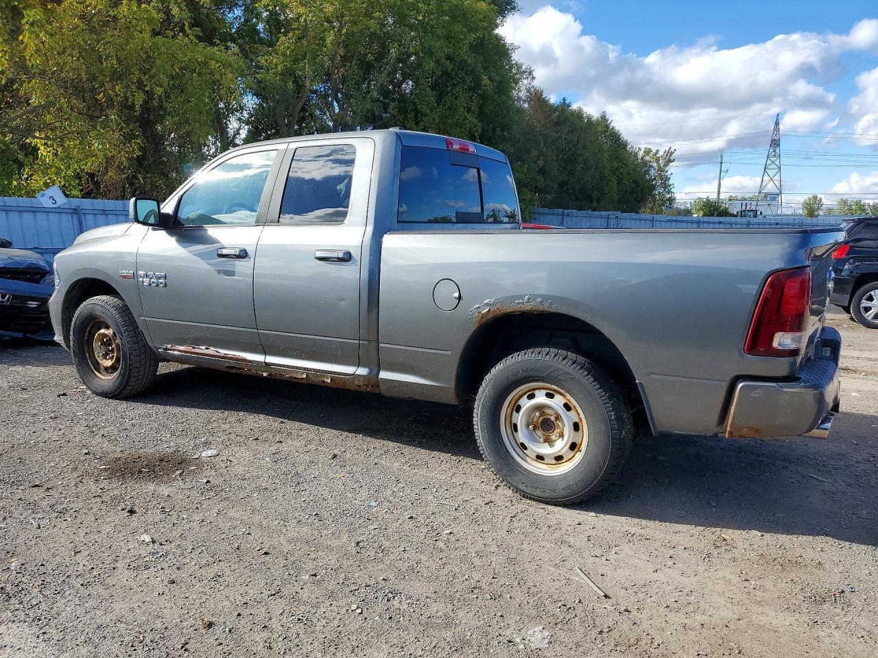 2013 RAM 1500 SPORT — Фото 2 из 12