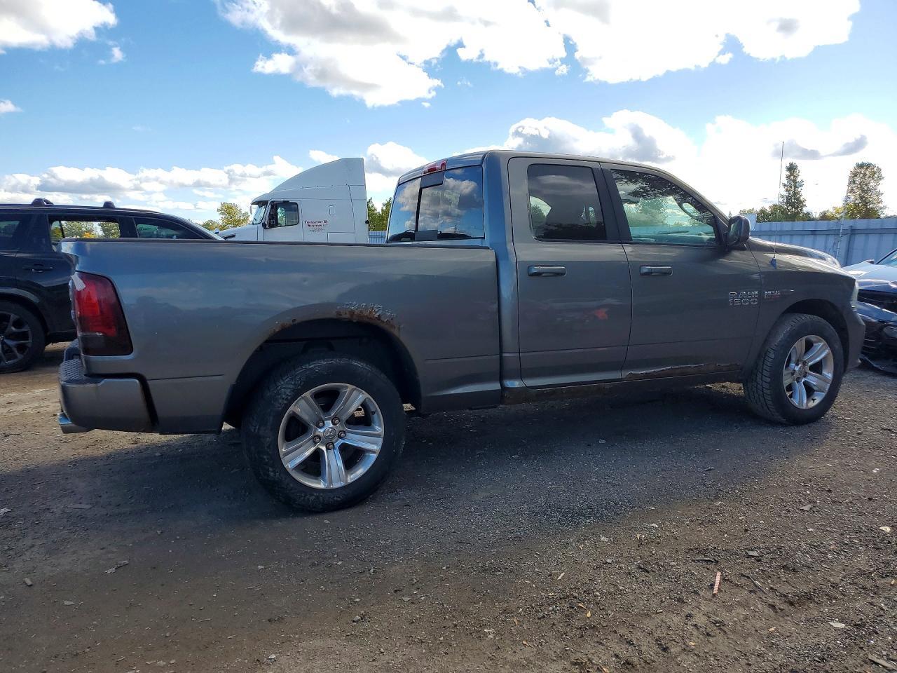 2013 RAM 1500 SPORT — Фото 3 из 12