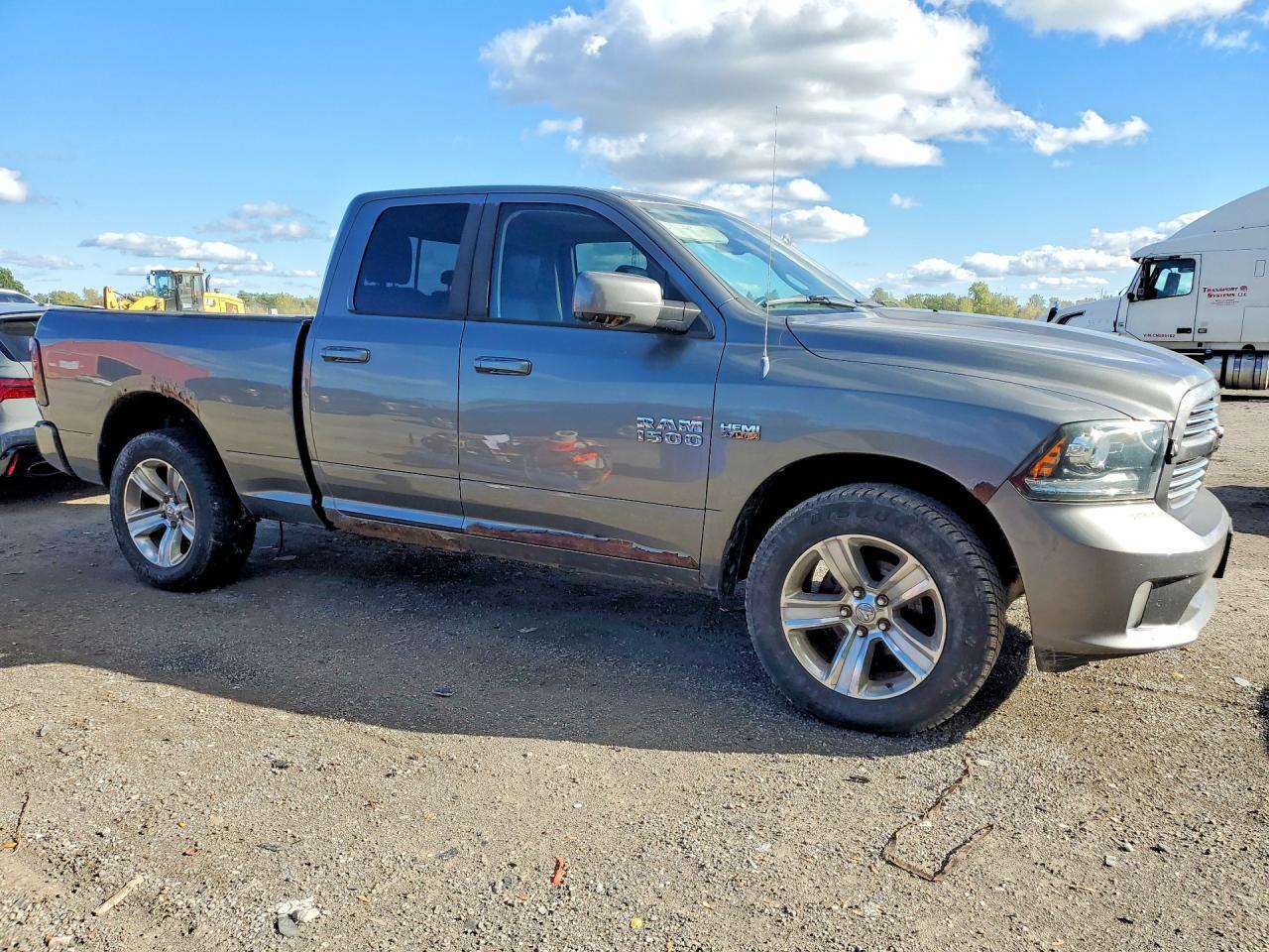2013 RAM 1500 SPORT — Фото 4 из 12