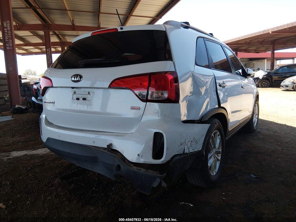 5XYKTCA60FG586593 2015 KIA SORENTO photo no. 4