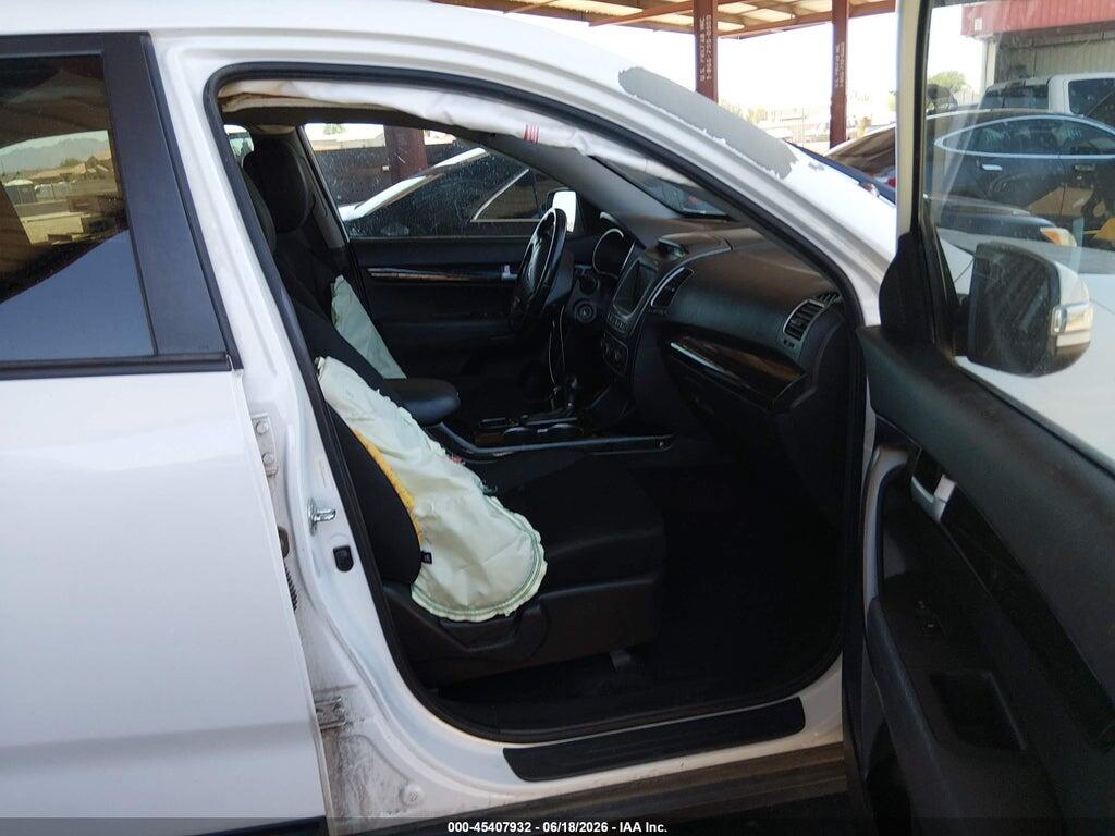5XYKTCA60FG586593 2015 KIA SORENTO photo no. 5
