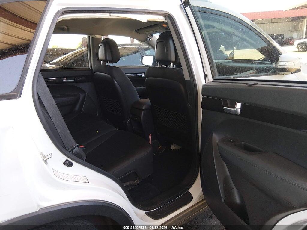 5XYKTCA60FG586593 2015 KIA SORENTO photo no. 8