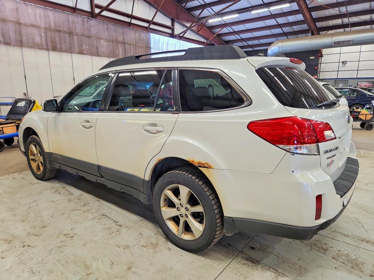 2013 SUBARU OUTBACK 2.5I LIMITED — Фото 2 из 13