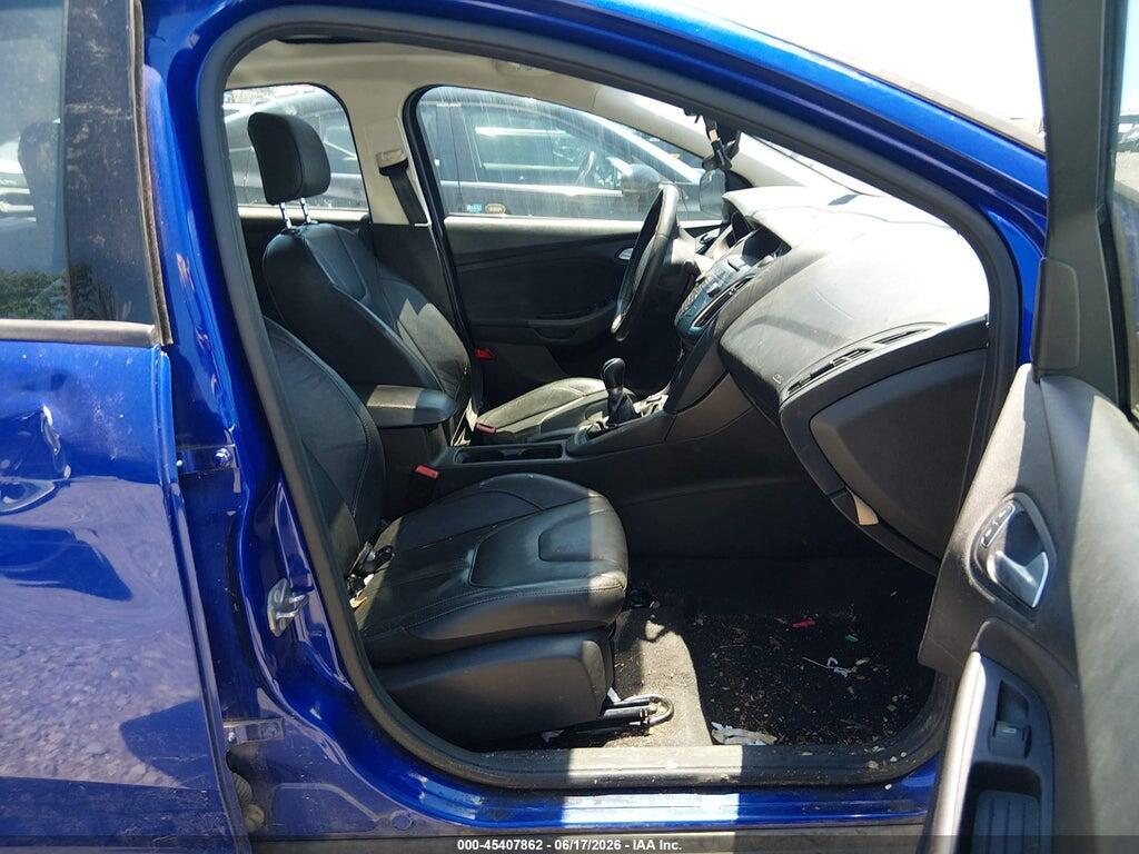 1FADP3F22FL346524 2015 FORD FOCUS photo no. 5