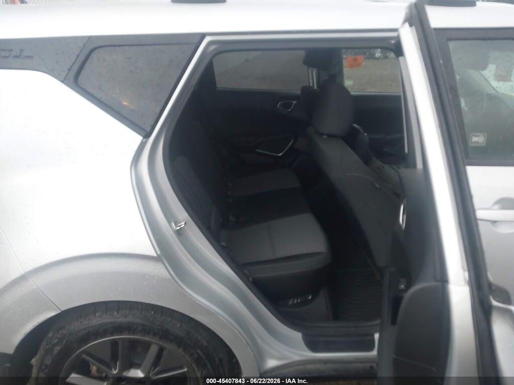KNDJ23AU3M7796466 2021 KIA SOUL photo no. 8