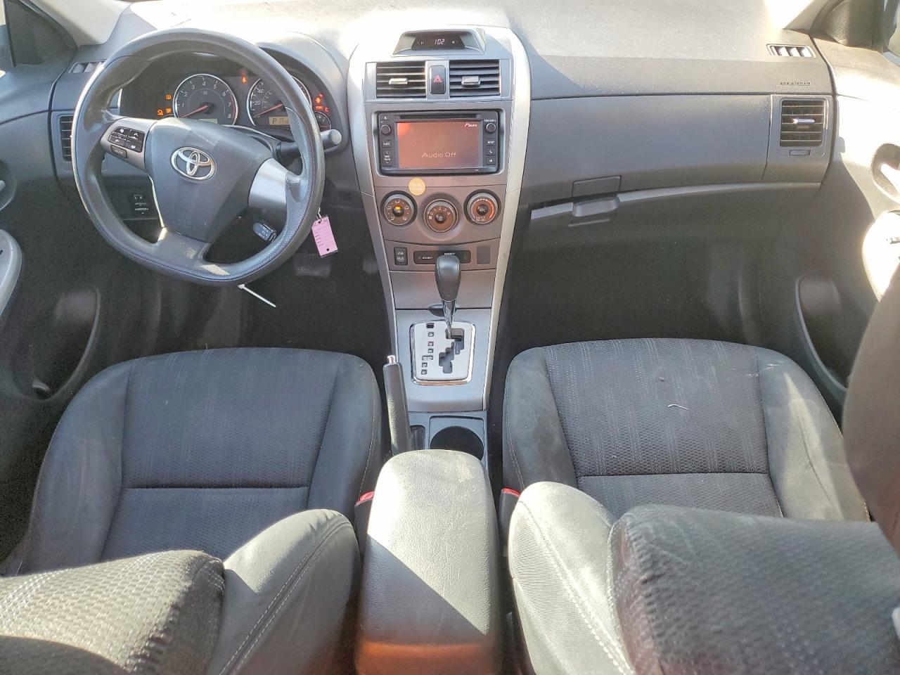 2013 TOYOTA COROLLA S — Фото 8 из 12