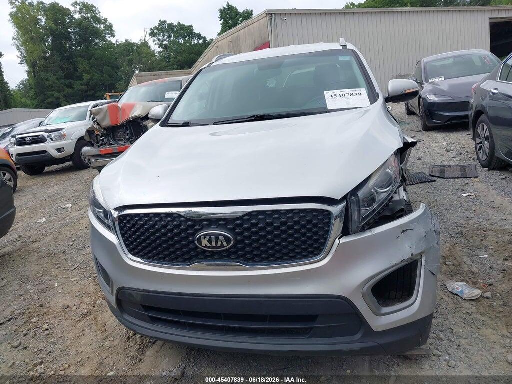 5XYPGDA30GG024345 2016 KIA SORENTO photo no. 12