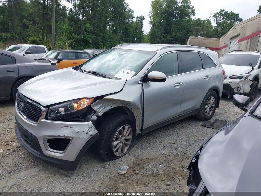 5XYPGDA30GG024345 2016 KIA SORENTO photo no. 2