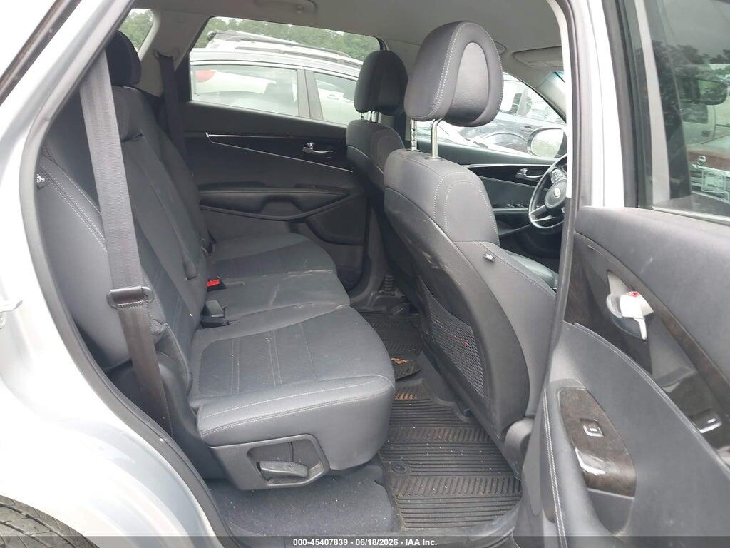 5XYPGDA30GG024345 2016 KIA SORENTO photo no. 8