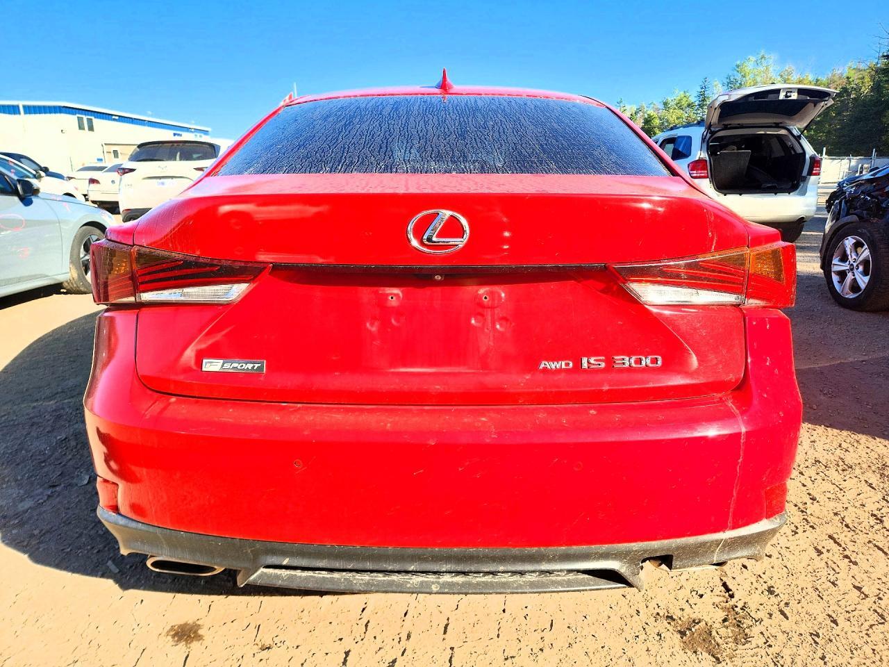 2018 LEXUS IS 300 — Фото 6 из 12