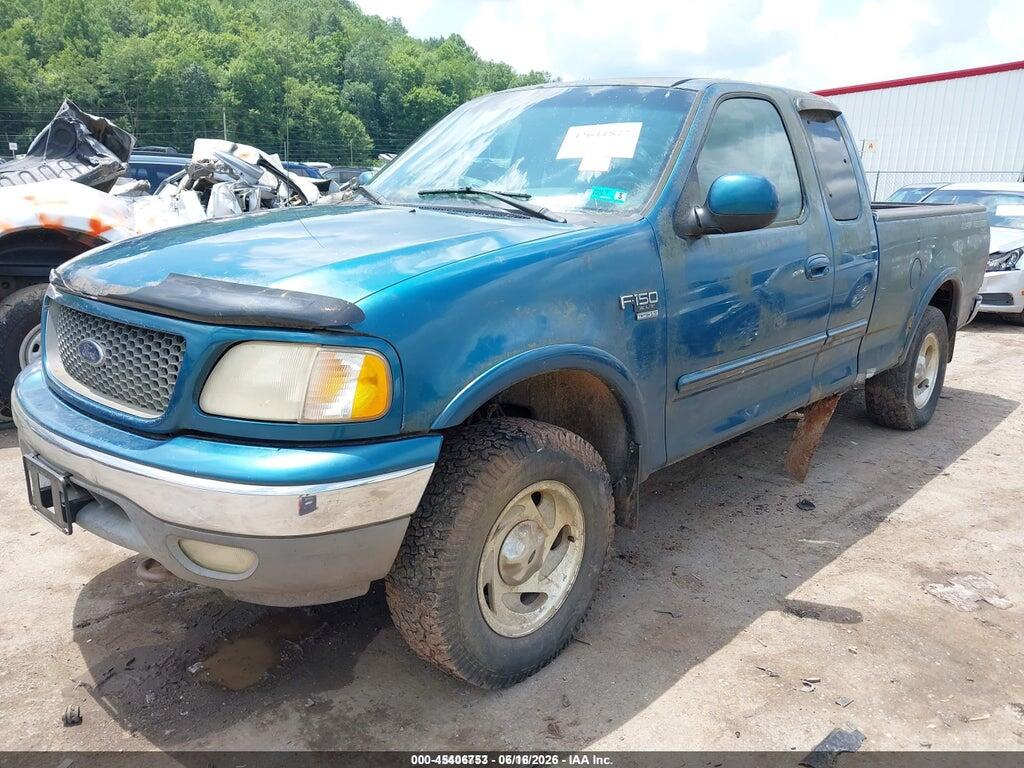 1FTRX18L31KF19749 2001 FORD F-150 photo no. 2