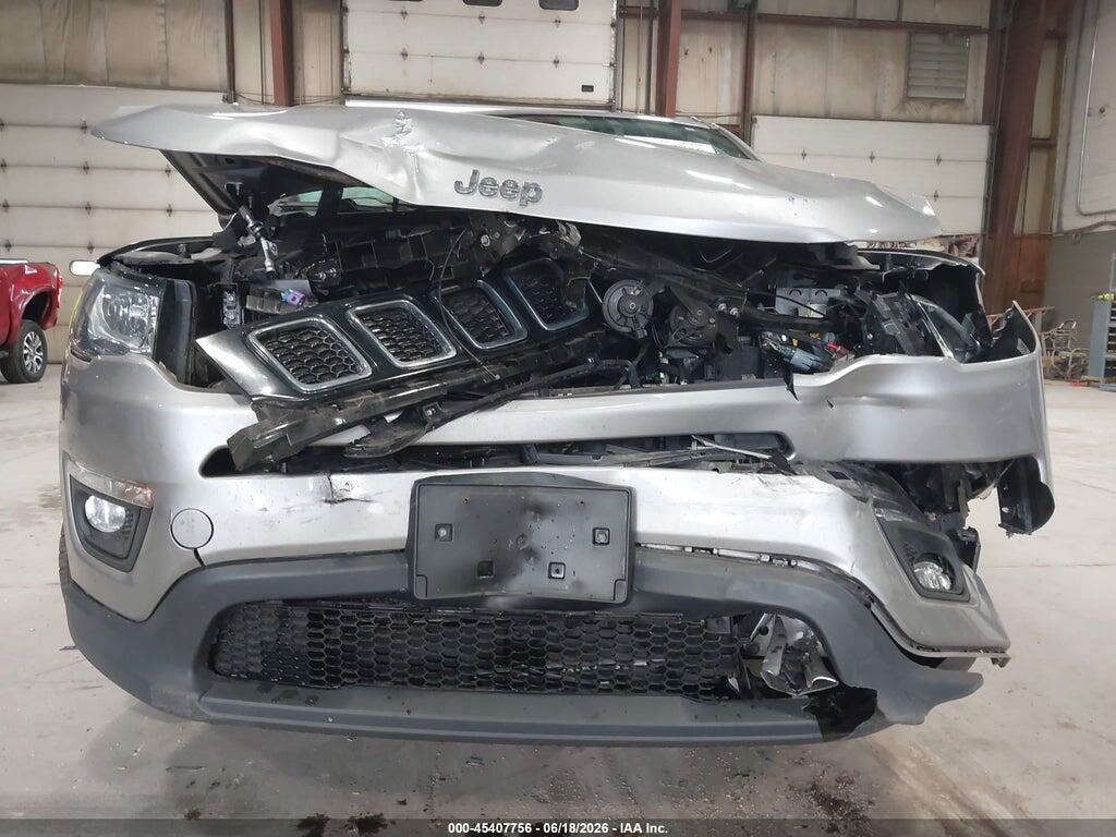 3C4NJDBB7KT683409 2019 JEEP COMPASS photo no. 6