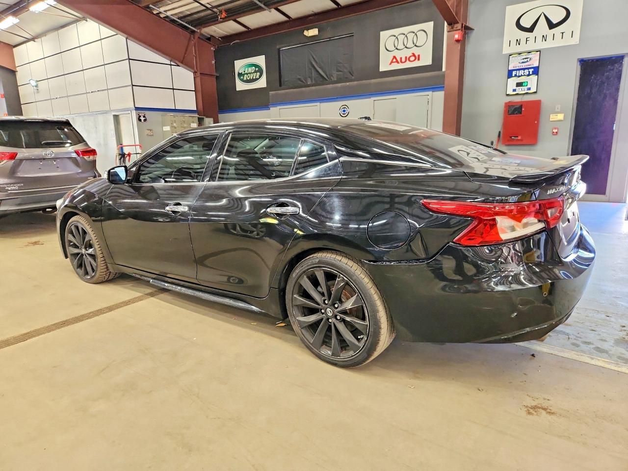 2016 NISSAN MAXIMA 3.5 SR — Фото 2 из 12