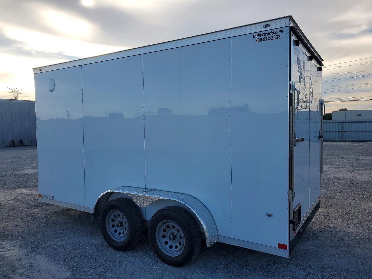 2026 COVERED WAGON ENCLOSED CARGO TRAILER — Фото 2 из 10