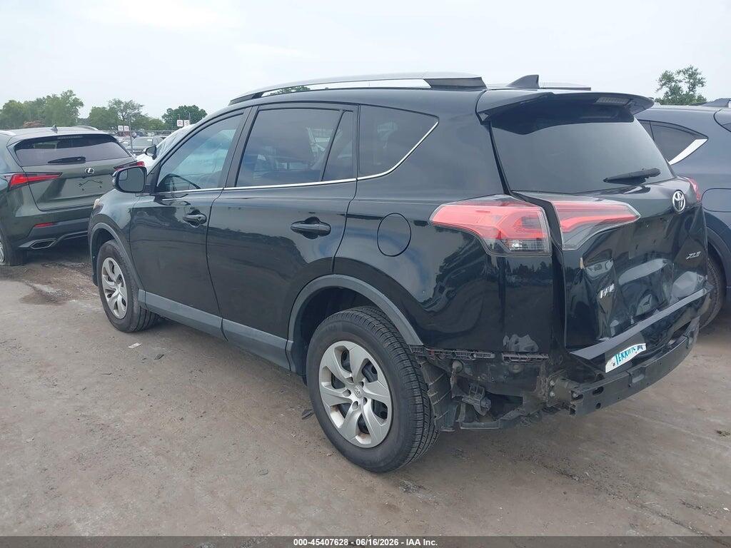 2T3WFREV8HW362196 2017 TOYOTA RAV4 photo no. 3