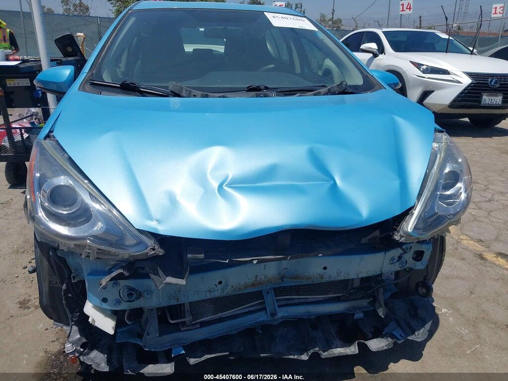 JTDKDTB35F1108672 2015 TOYOTA PRIUS C photo no. 6