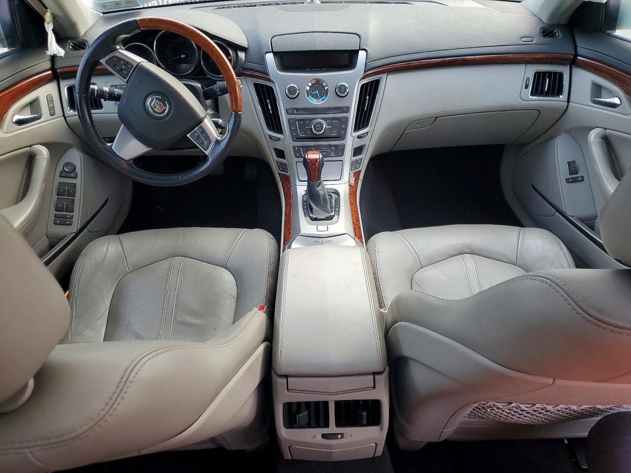 2010 CADILLAC CTS PREMIUM COLLECTION — Фото 8 из 12