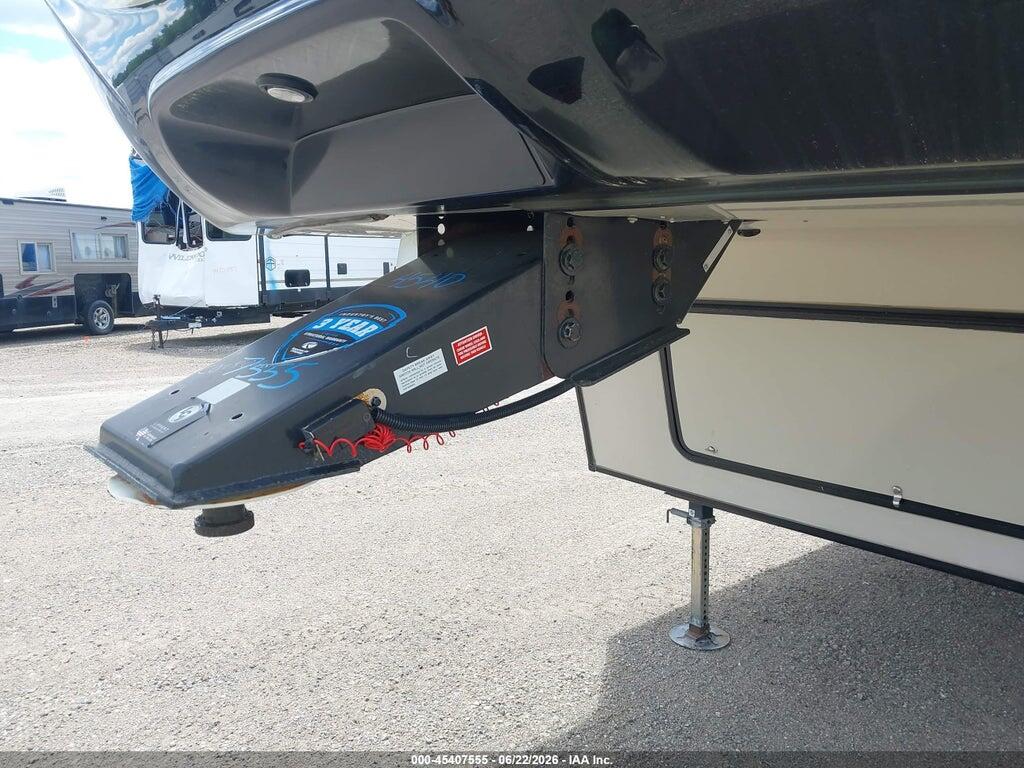 4YDF36828K2503385 2019 KEYSTONE RV OTHER photo no. 10