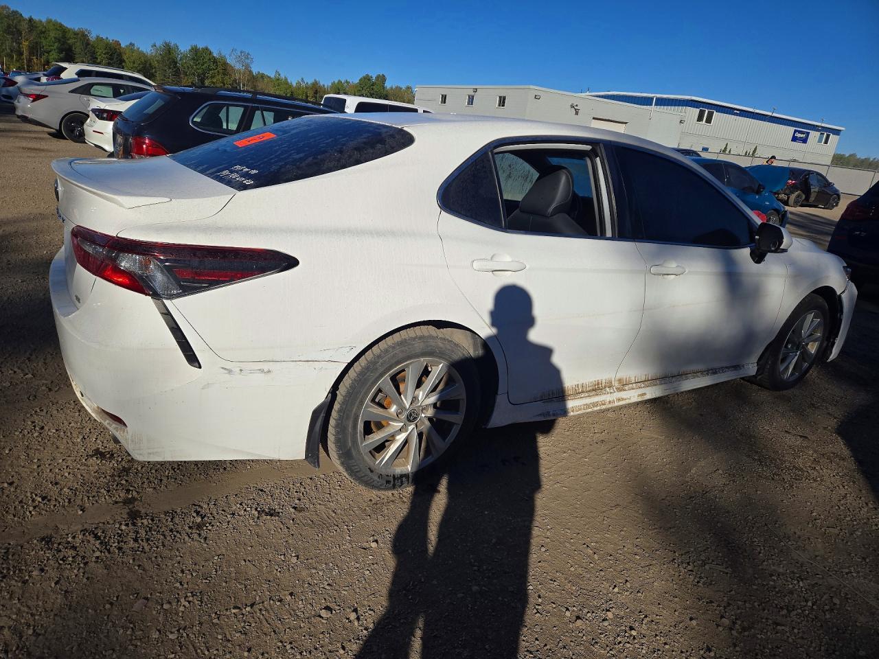 2021 TOYOTA CAMRY SE — Фото 3 из 12
