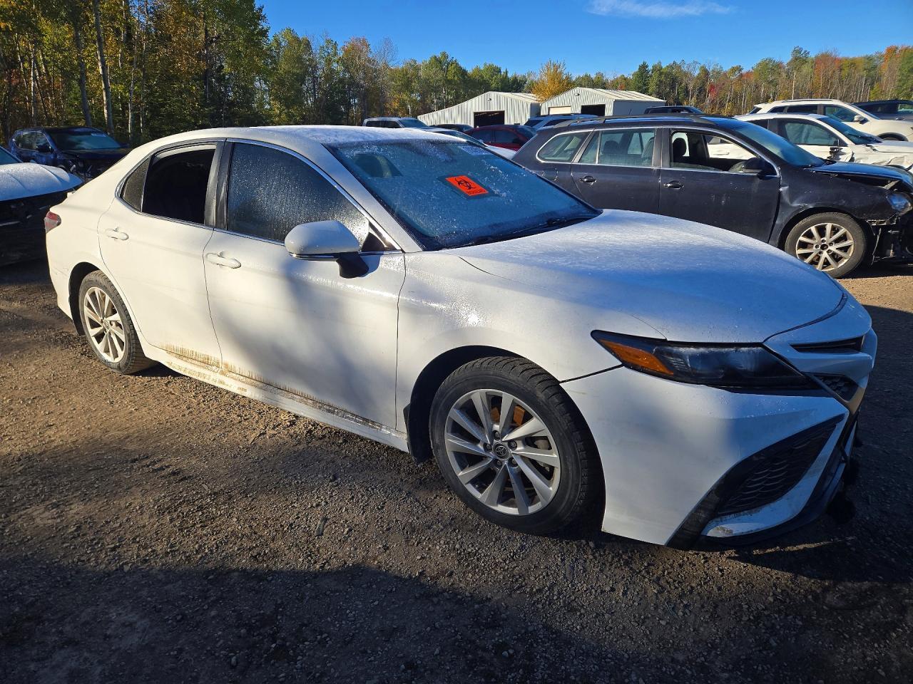 2021 TOYOTA CAMRY SE — Фото 4 из 12