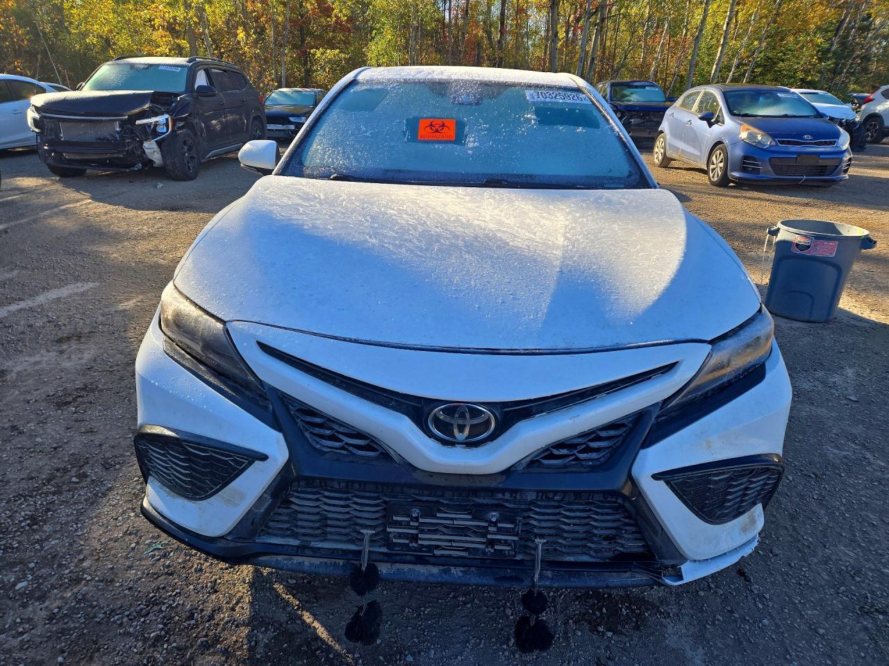 2021 TOYOTA CAMRY SE — Фото 5 из 12