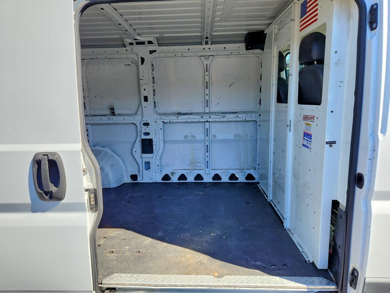 2015 RAM PROMASTER 1500 1500 STANDARD — Фото 11 из 14